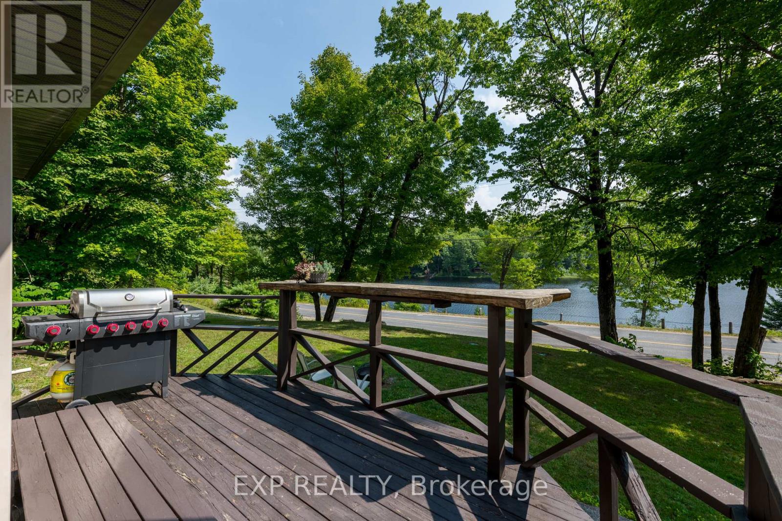 Photo 8 of 1867 Fraserburg Road, Bracebridge ON