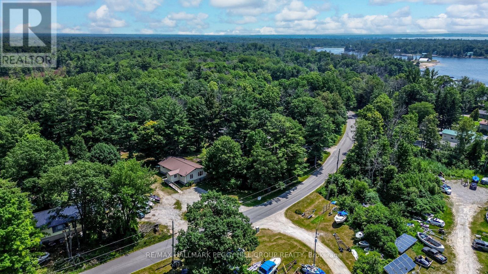 Photo 17 of 332 Baxter Loop Road, Georgian Bay ON