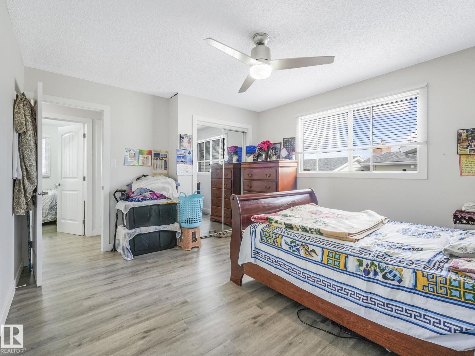 Photo 23 of 1704 53 St Nw, Edmonton AB
