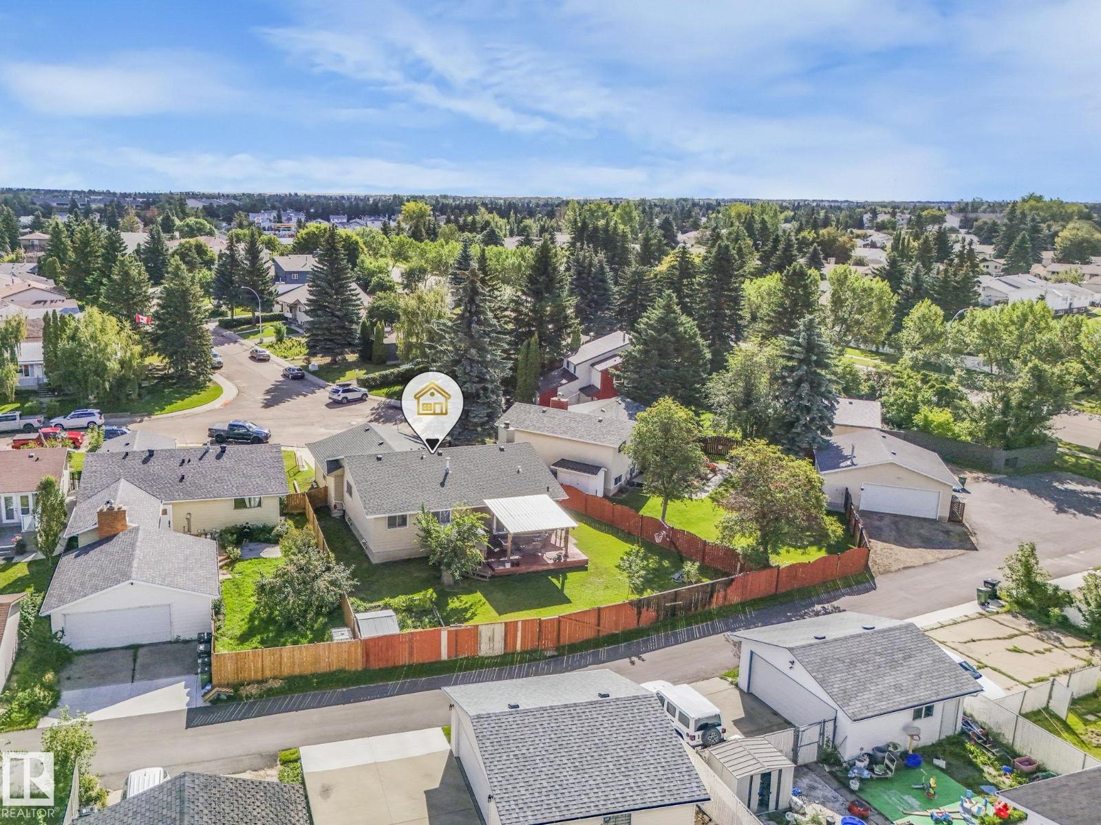 Photo 24 of 1704 53 St Nw, Edmonton AB