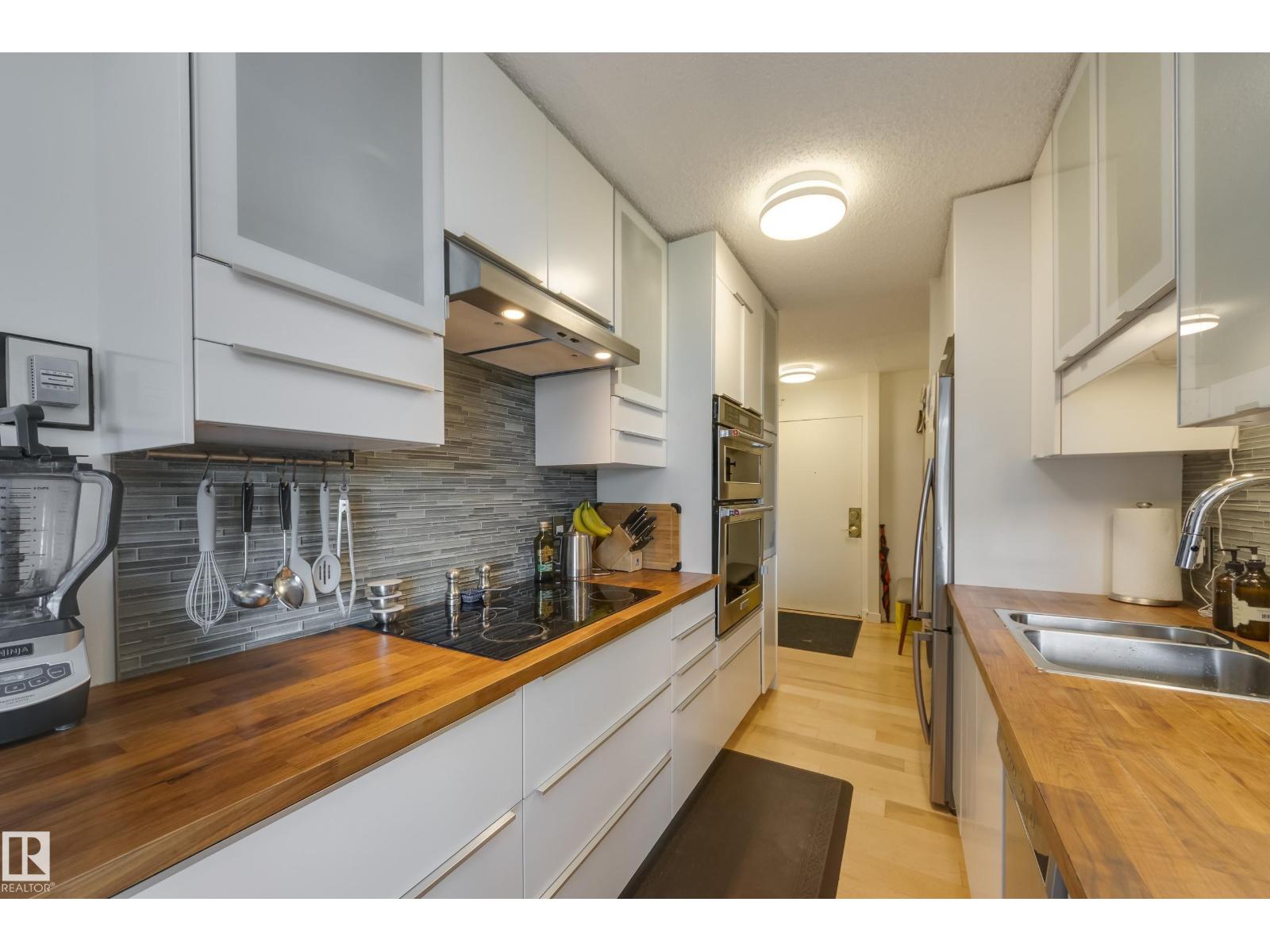 Photo 34 of 504 9909 110 St Nw, Edmonton AB