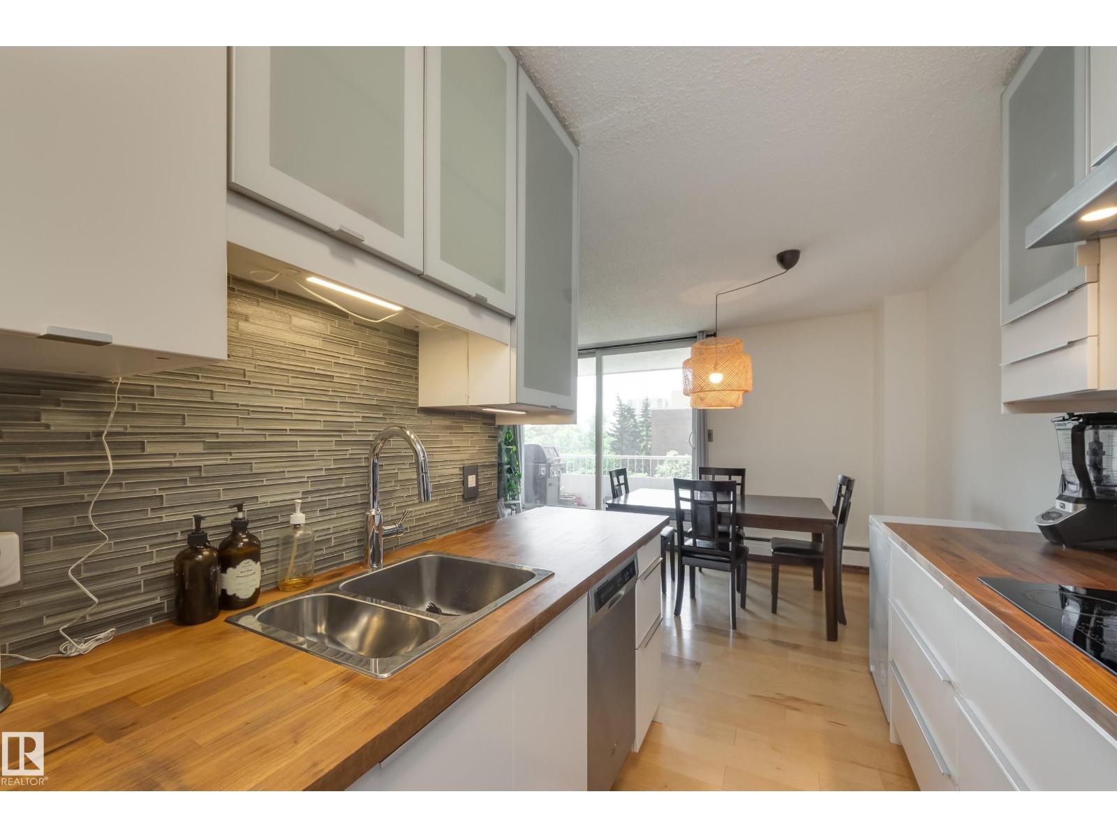 Photo 32 of 504 9909 110 St Nw, Edmonton AB