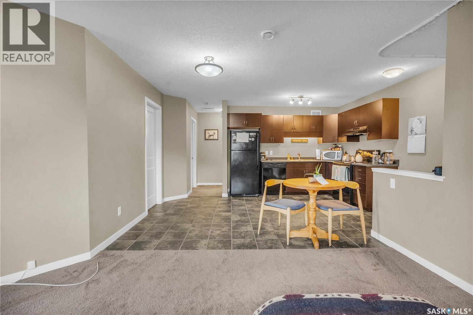 Photo 21 of 170 5079 James Hill Road, Regina SK