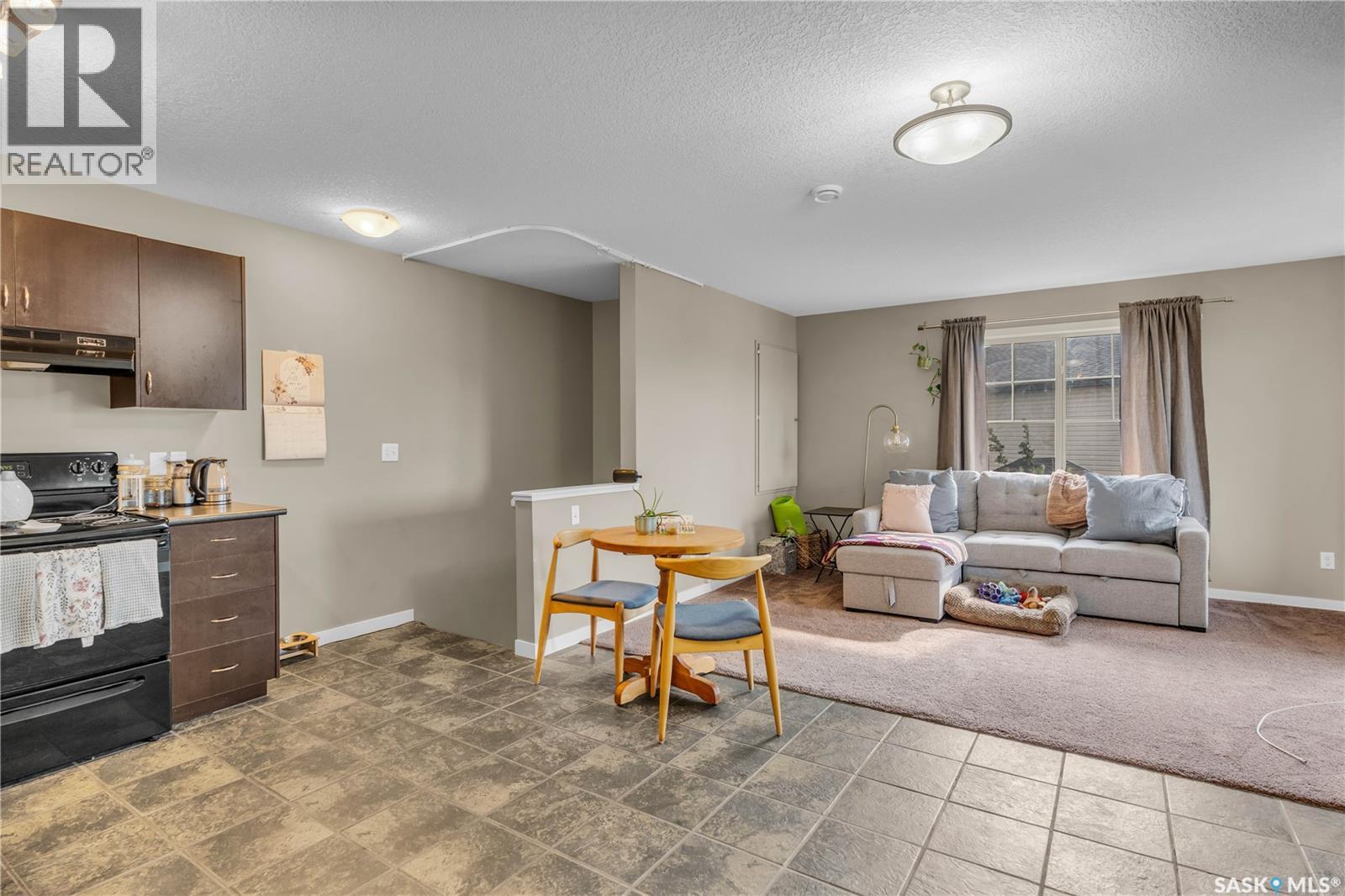 Photo 22 of 170 5079 James Hill Road, Regina SK