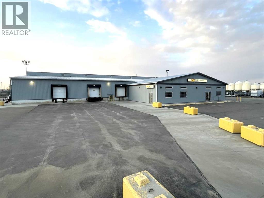 Photo 1 of 4720 40 Avenue, Wetaskiwin AB