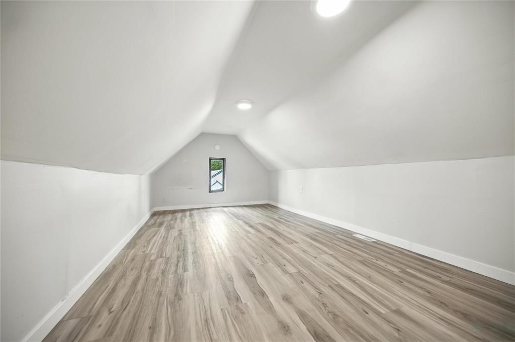 Photo 1 of 257 Nora Street, Winnipeg MB