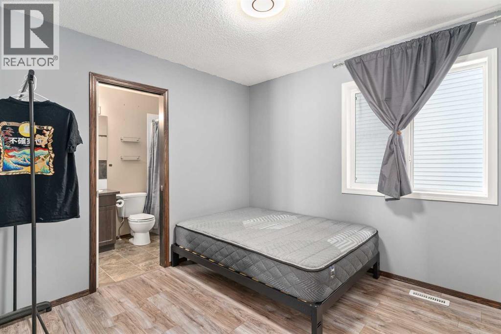 Photo 35 of 210 Cranberry Place Se, Calgary AB