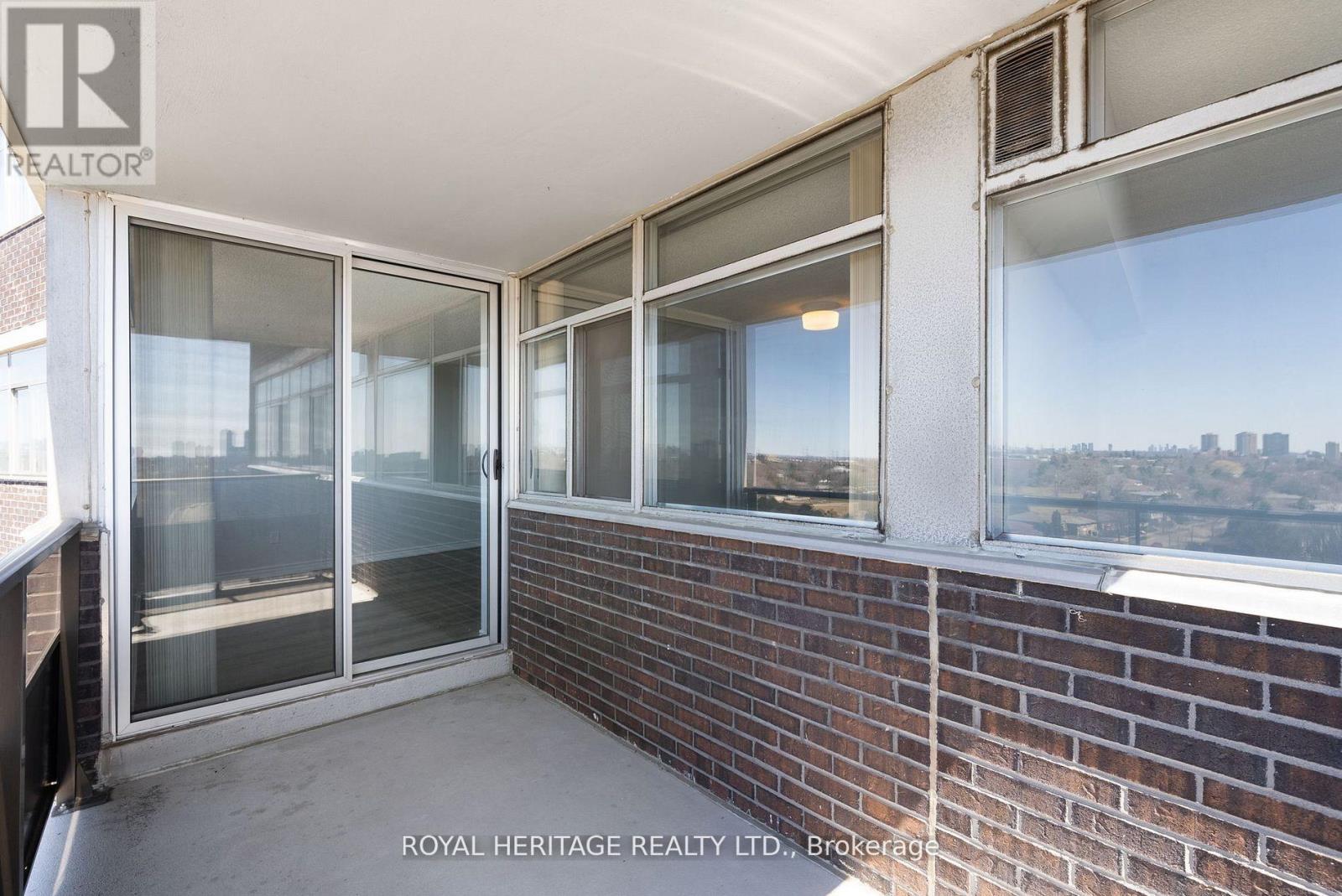 Photo 15 of 1207 3151 Bridletowne Circle, Toronto ON