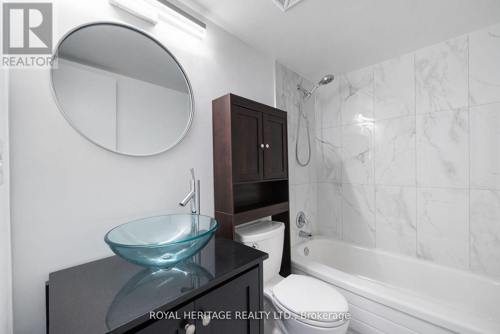 Photo 9 of 1207 3151 Bridletowne Circle, Toronto ON