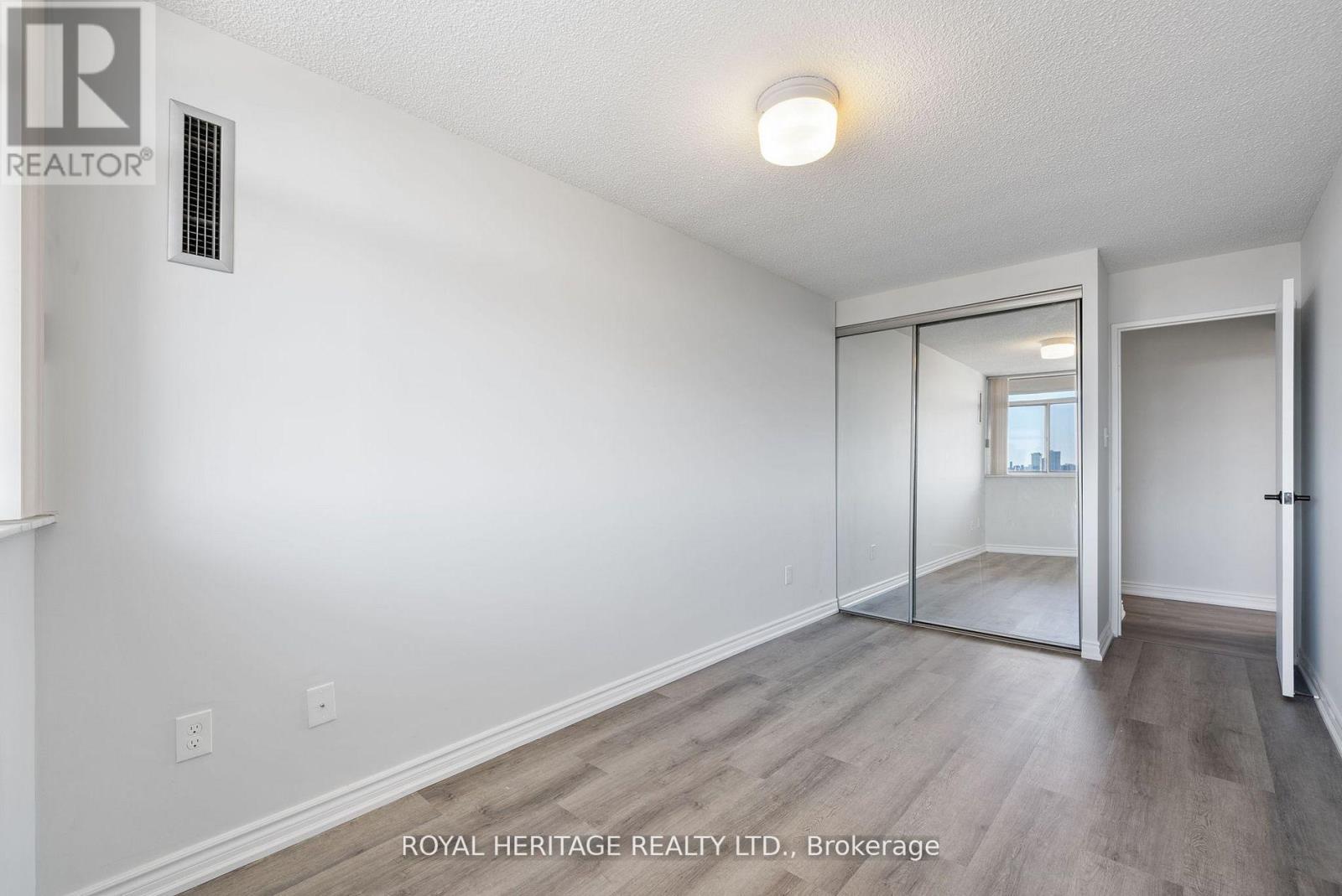 Photo 12 of 1207 3151 Bridletowne Circle, Toronto ON