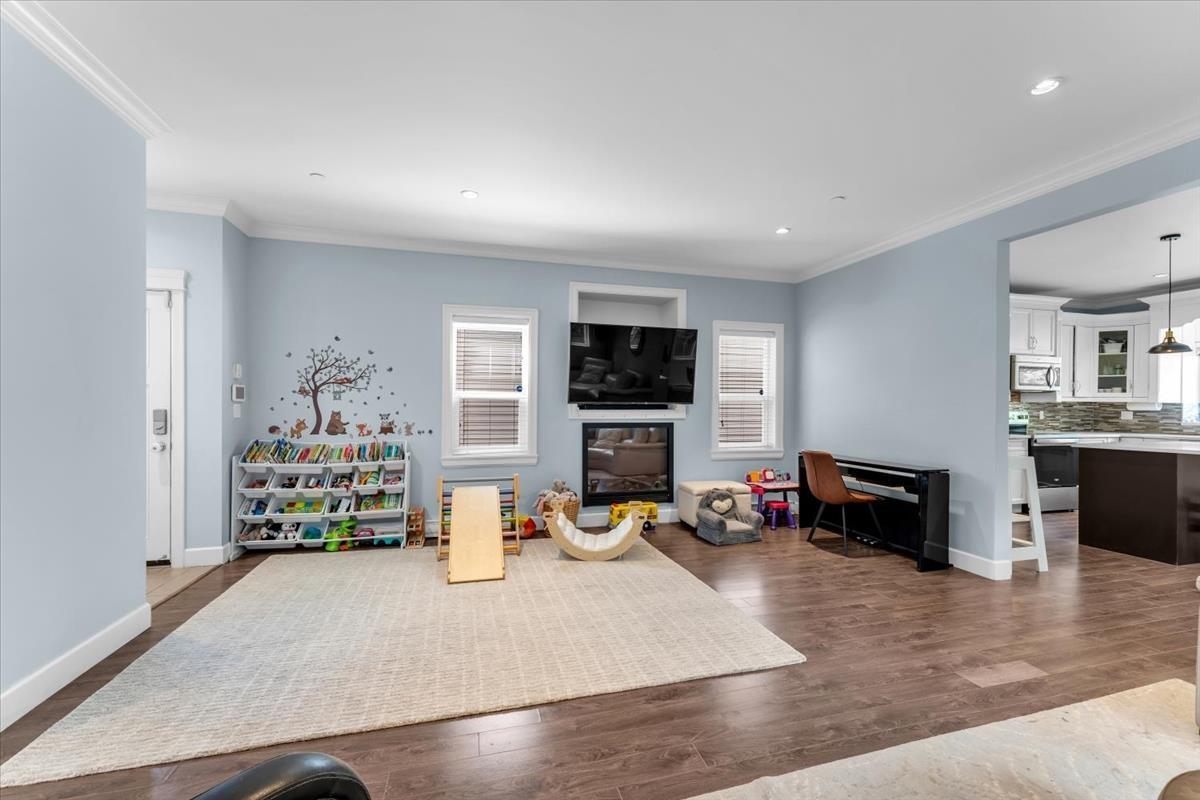 Photo 14 of 7 19938 70 Avenue, Langley BC