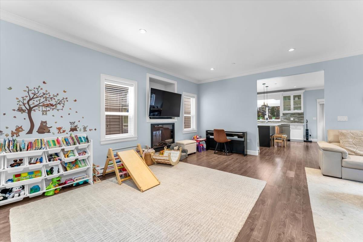 Photo 15 of 7 19938 70 Avenue, Langley BC
