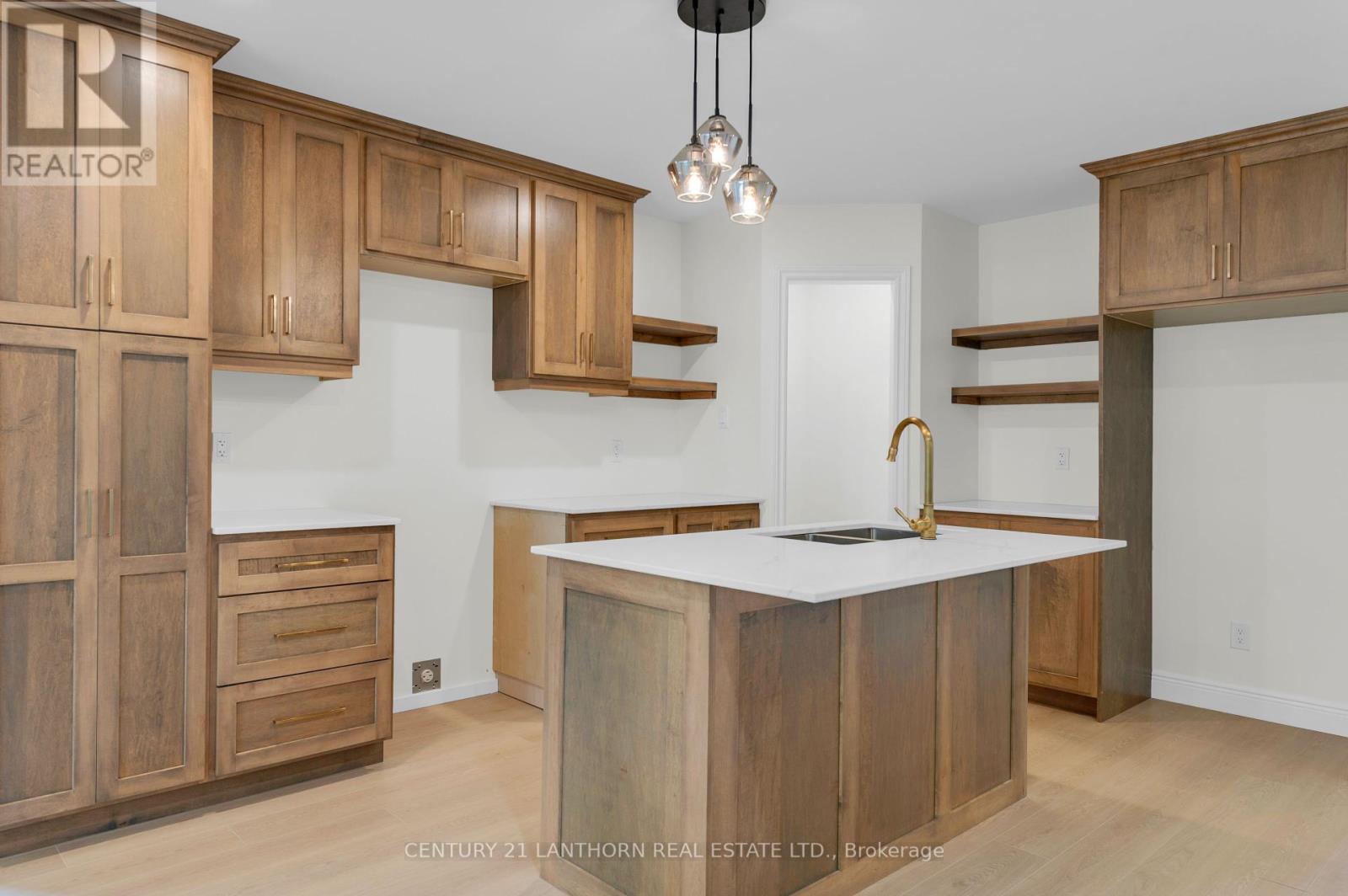Photo 32 of 91 Duncan Street, Centre Hastings ON