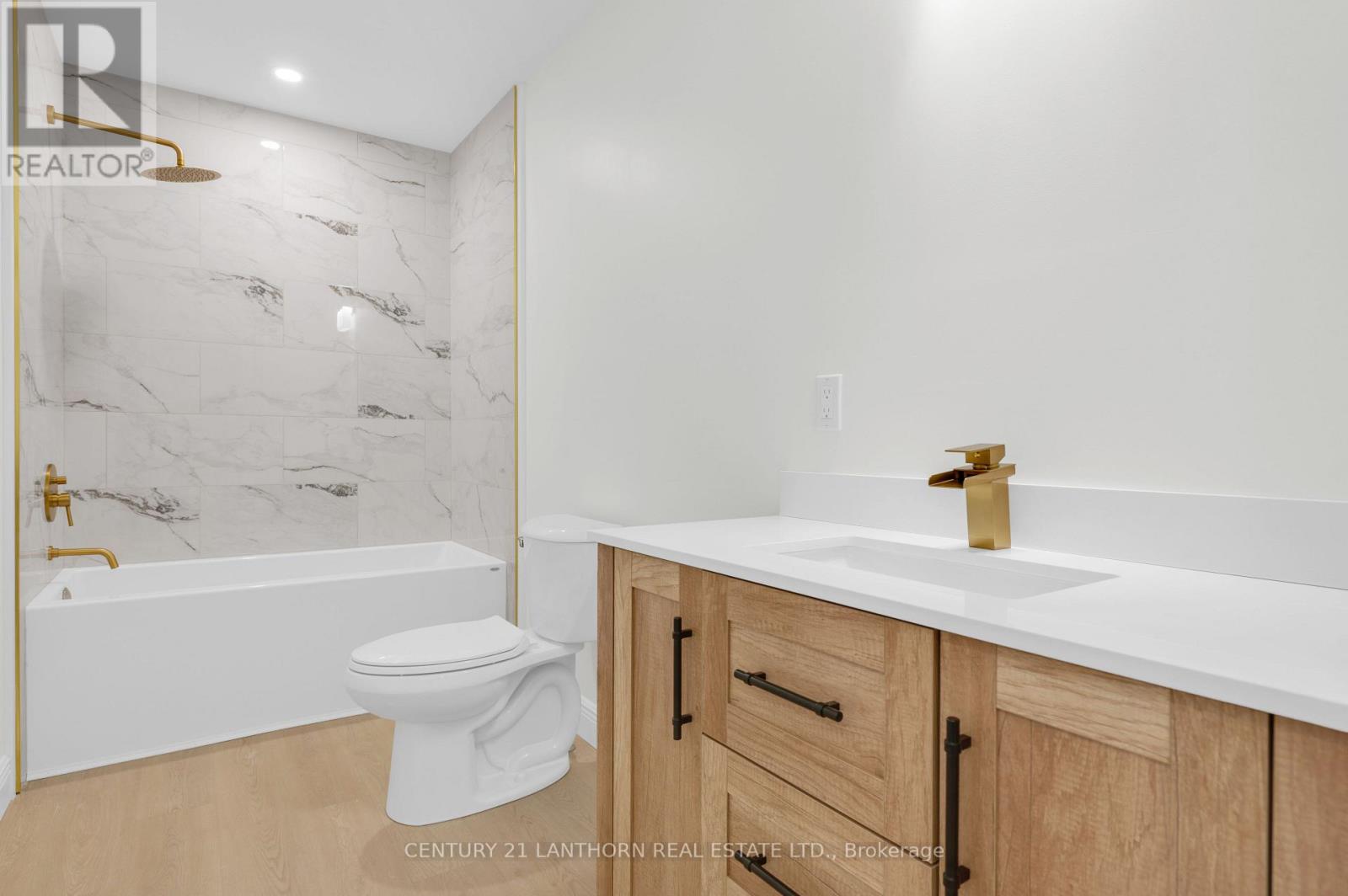 Photo 35 of 91 Duncan Street, Centre Hastings ON