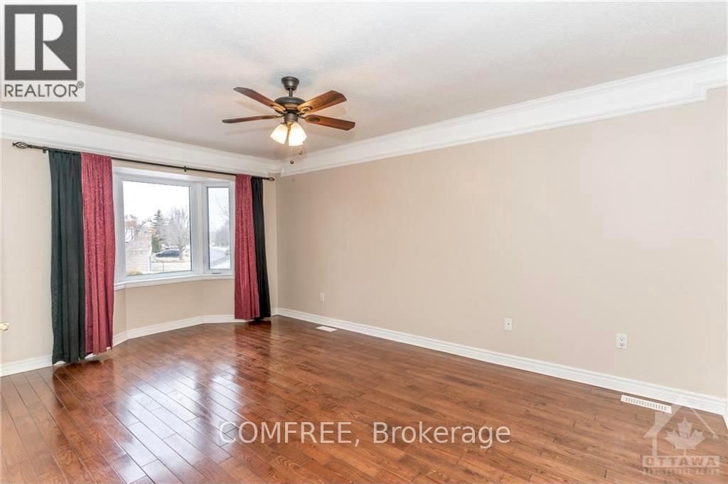Photo 16 of 152 Twyford Street, Ottawa ON
