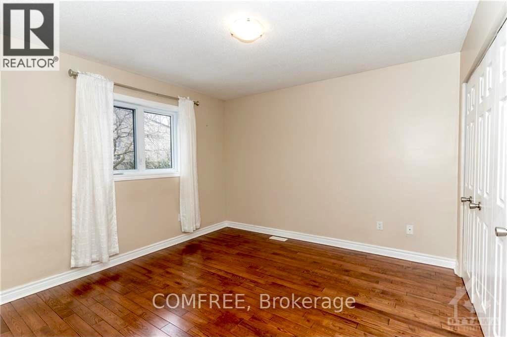 152 TWYFORD STREET - 23