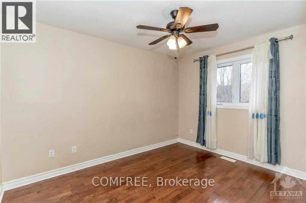 152 TWYFORD STREET - 25