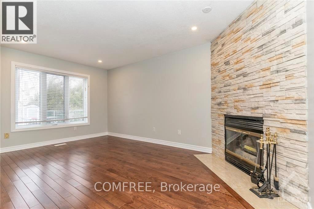 Photo 32 of 152 Twyford Street, Ottawa ON