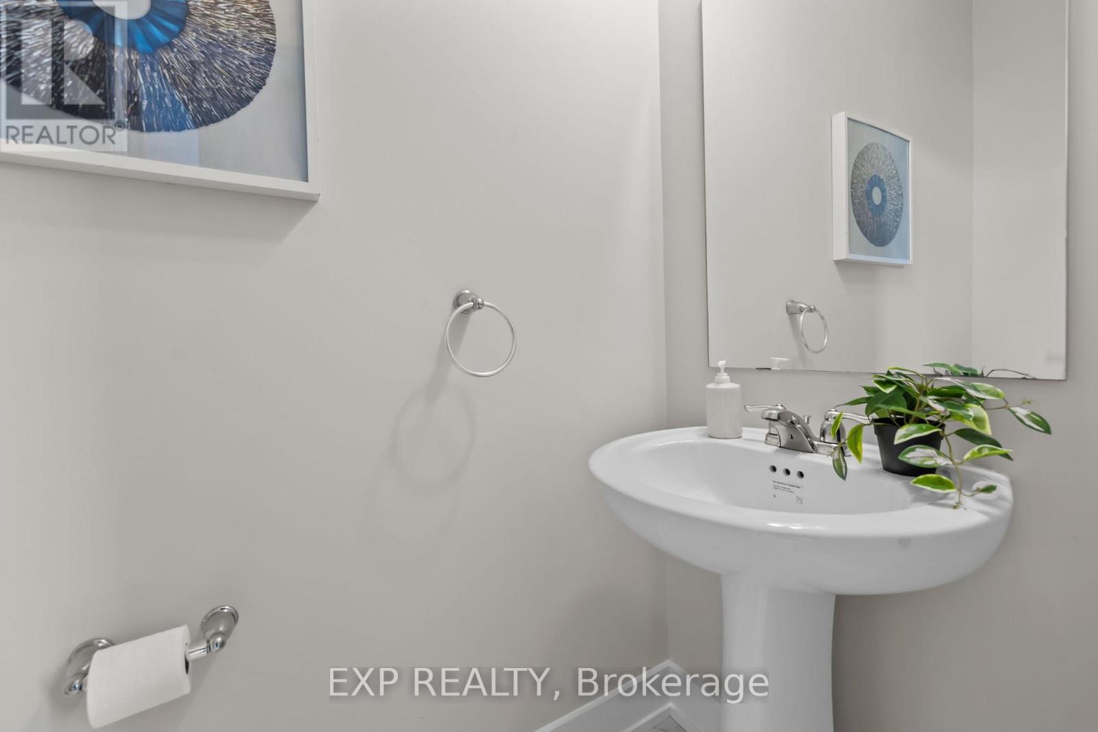 Photo 19 of 288 Billrian Crescent, Ottawa ON