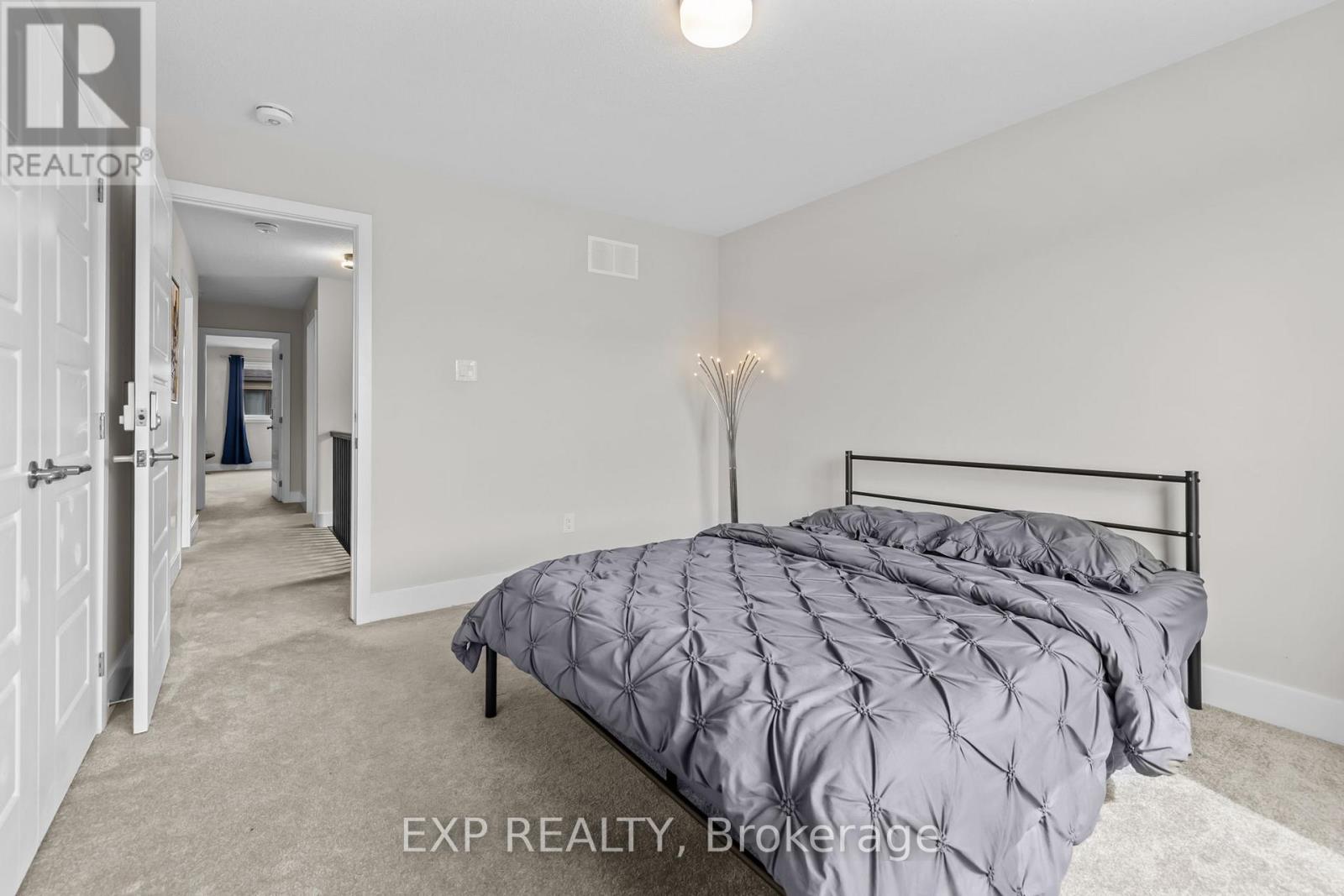 Photo 27 of 288 Billrian Crescent, Ottawa ON