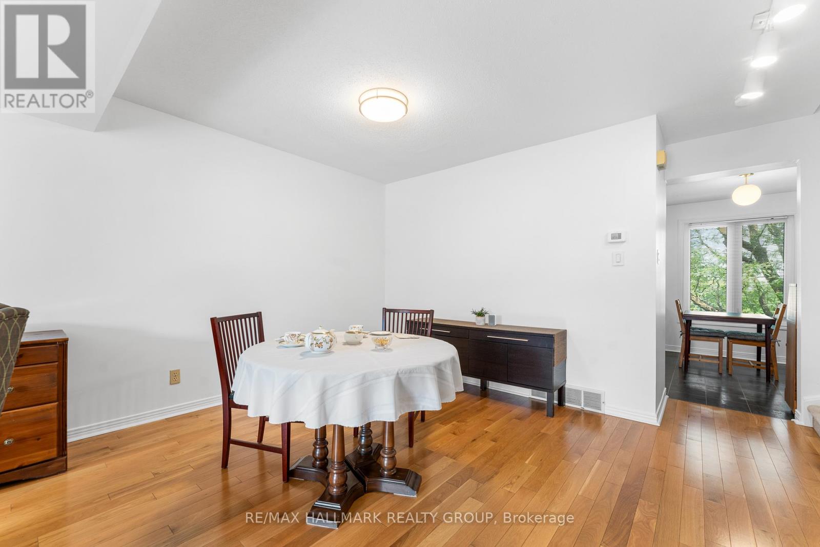 Photo 11 of 1916 Russell Road, Ottawa ON