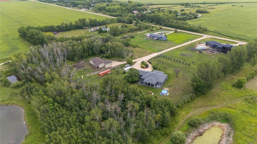 Photo 45 of 49074 Mun 22 E Road, Ile Des Chenes MB