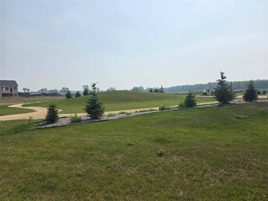 Photo 6 of 28 Bremner Drive, Headingley MB