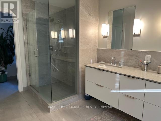 Photo 4 of 53 Walder Avenue, Toronto ON