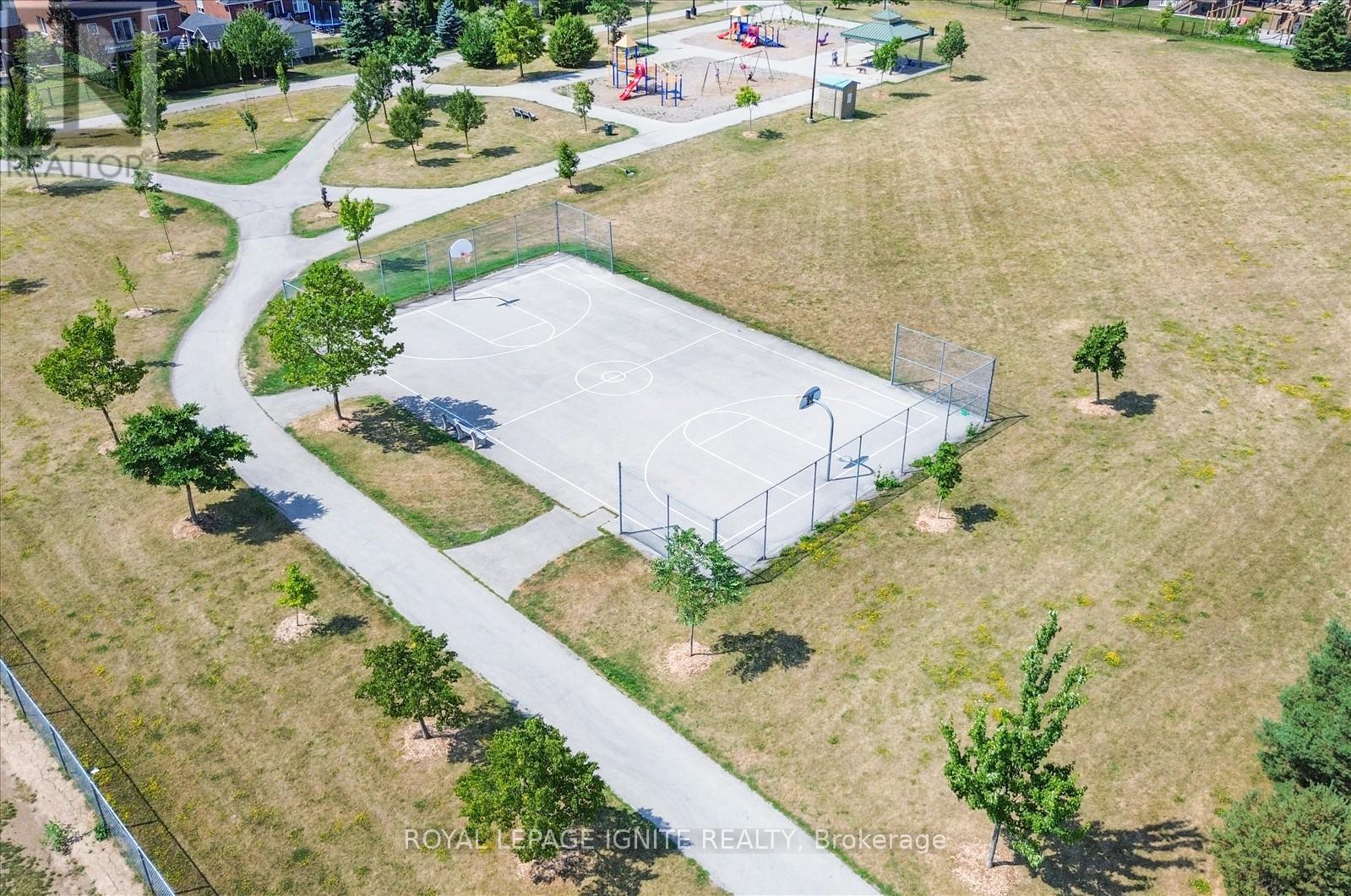 Photo 27 of 79 Gatestone Drive, Hamilton ON