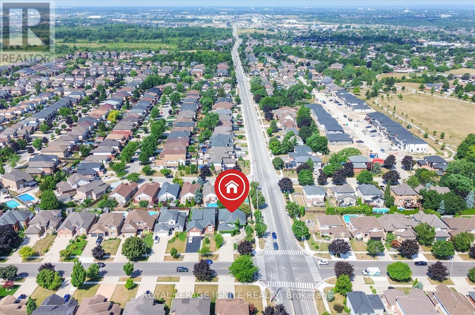 Photo 28 of 79 Gatestone Drive, Hamilton ON