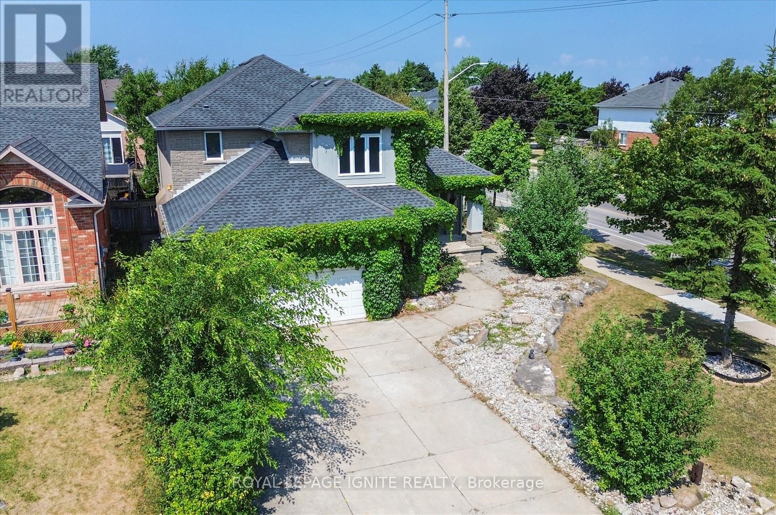 Photo 30 of 79 Gatestone Drive, Hamilton ON