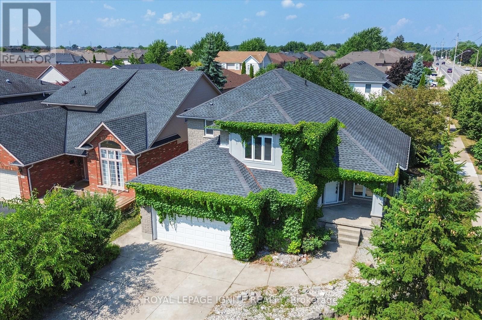 Photo 6 of 79 Gatestone Drive, Hamilton ON