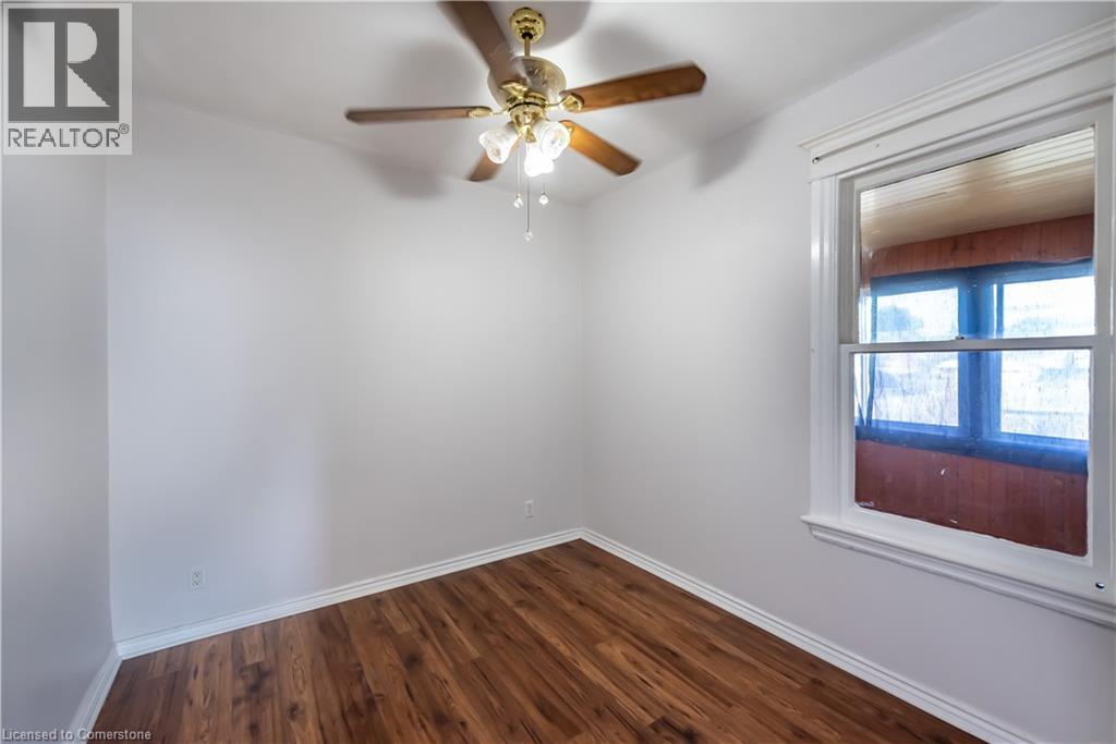 Photo 10 of 14 Martimas Avenue, Hamilton ON