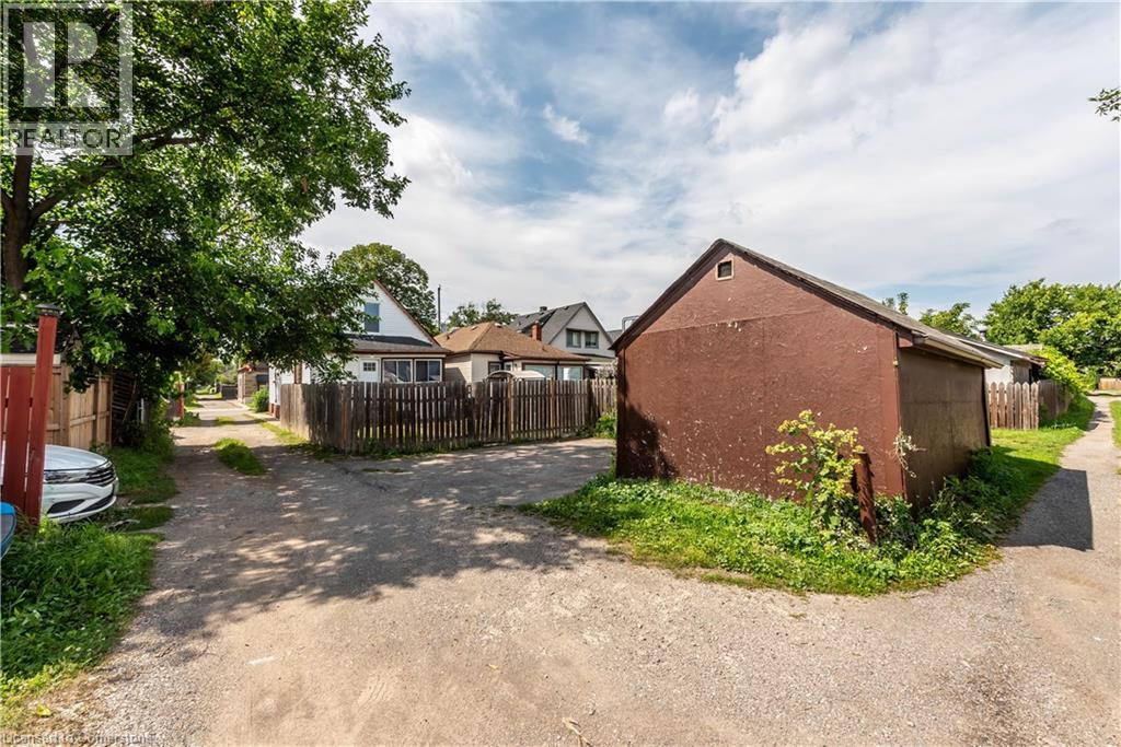 Photo 26 of 14 Martimas Avenue, Hamilton ON