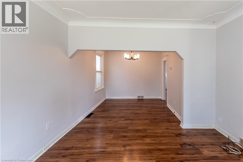 Photo 9 of 14 Martimas Avenue, Hamilton ON