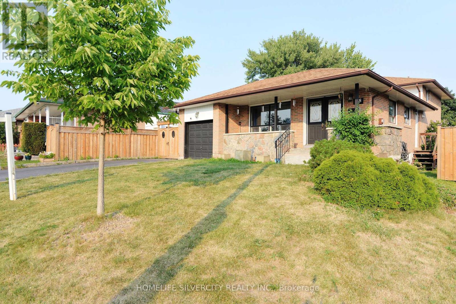 Photo 39 of 88 Ardglen Drive, Brampton ON