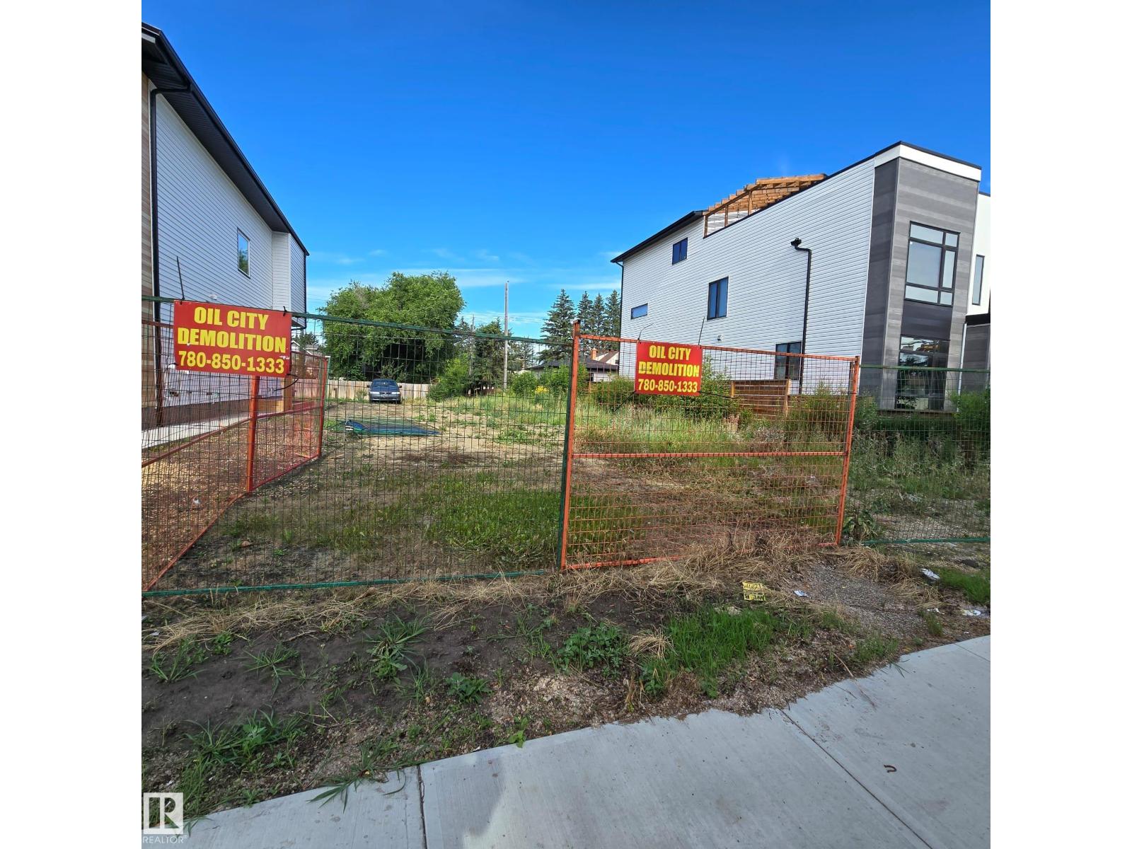 Photo 1 of 6064 106 Street Nw, Edmonton AB