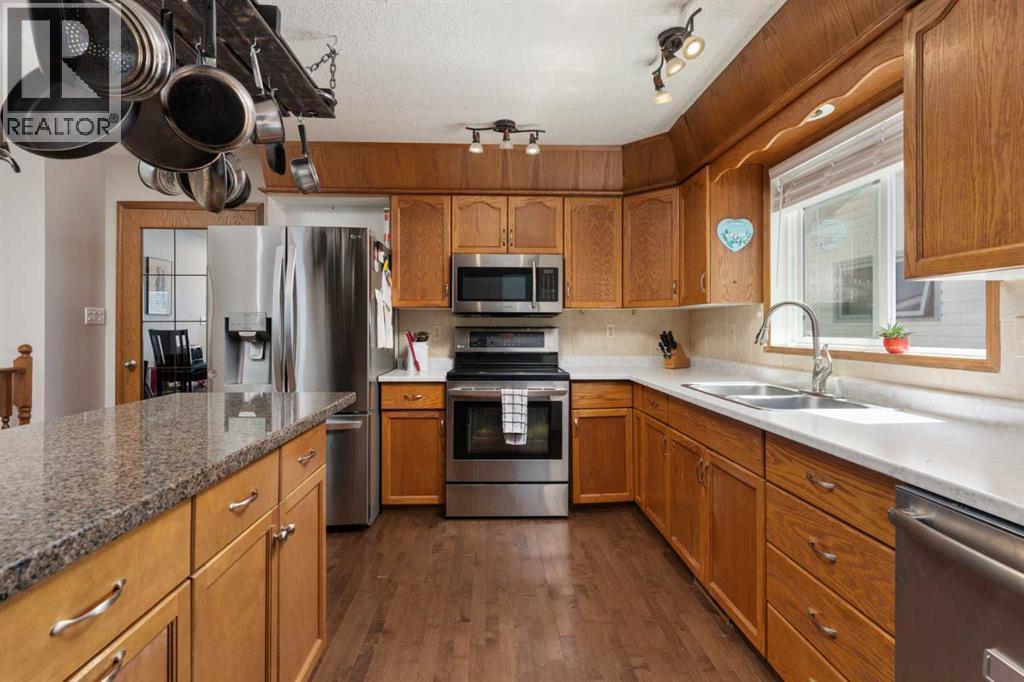Single Family House Bungalow for Sale in   Street Victoria Park Camrose 