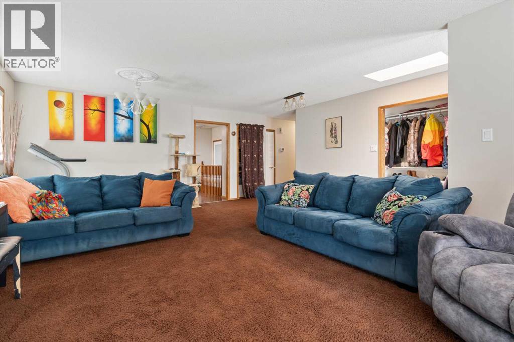 Single Family House Bungalow for Sale in   Street Victoria Park Camrose 