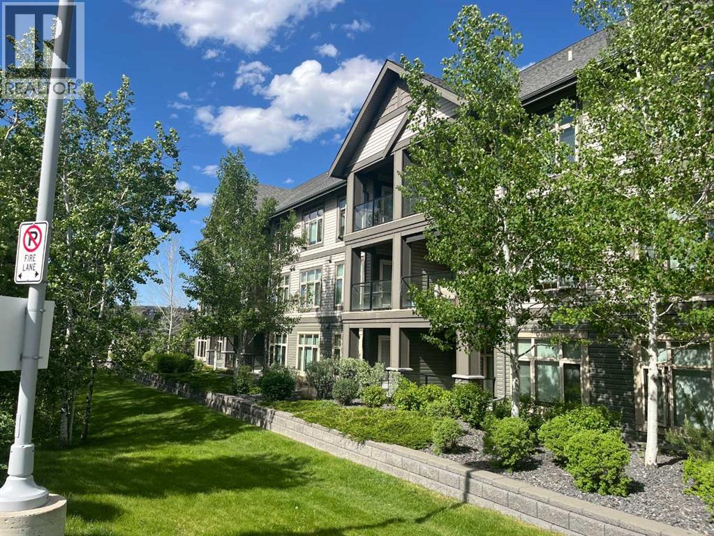 Single Family House for Sale in   Aspenmont Heights SW Aspen Woods Calgary 