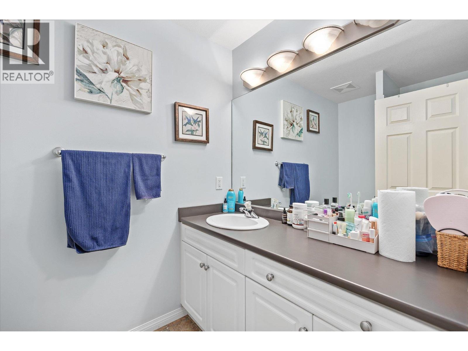 351 665 Cook Road, Kelowna