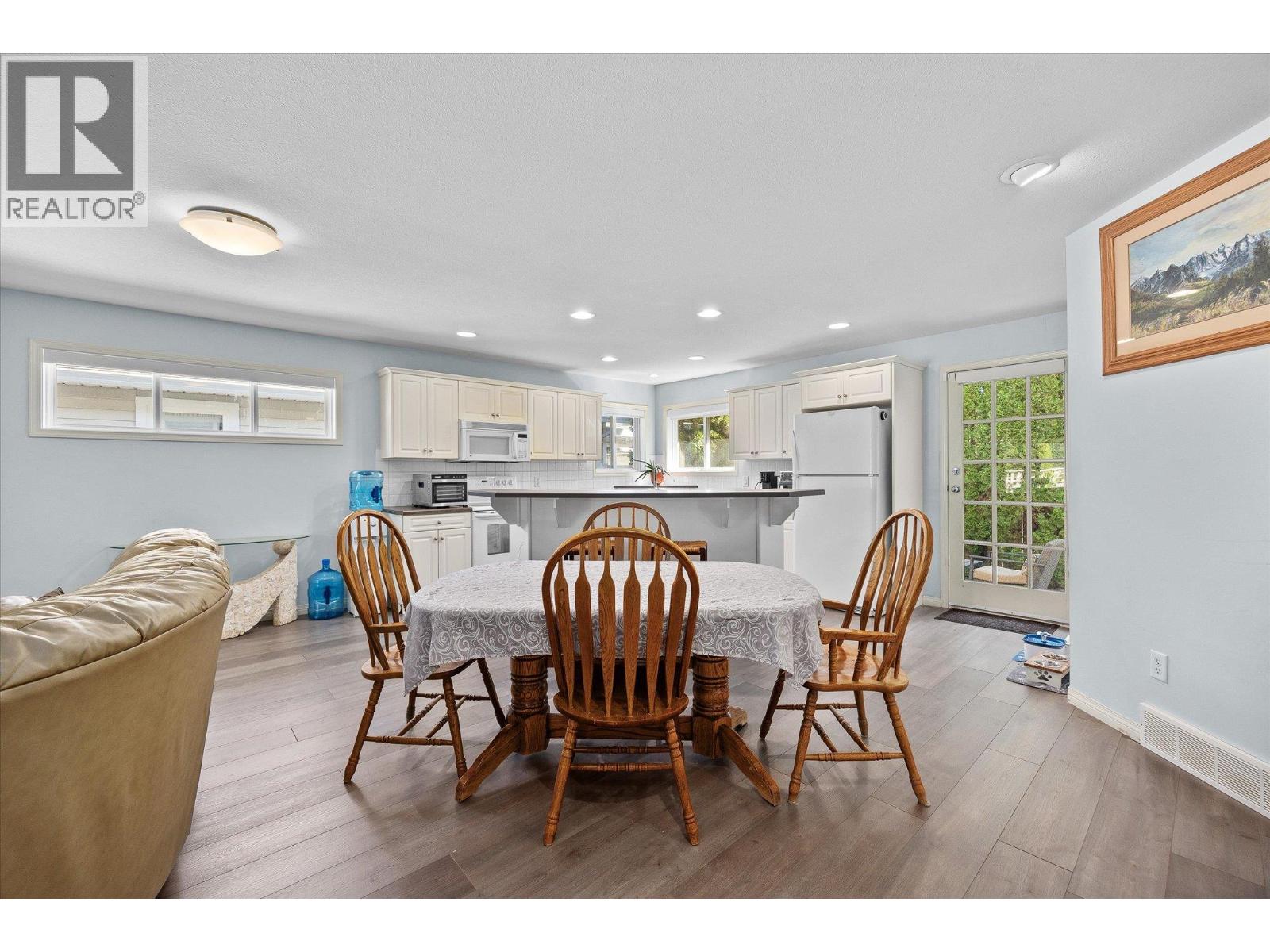 351 665 Cook Road, Kelowna
