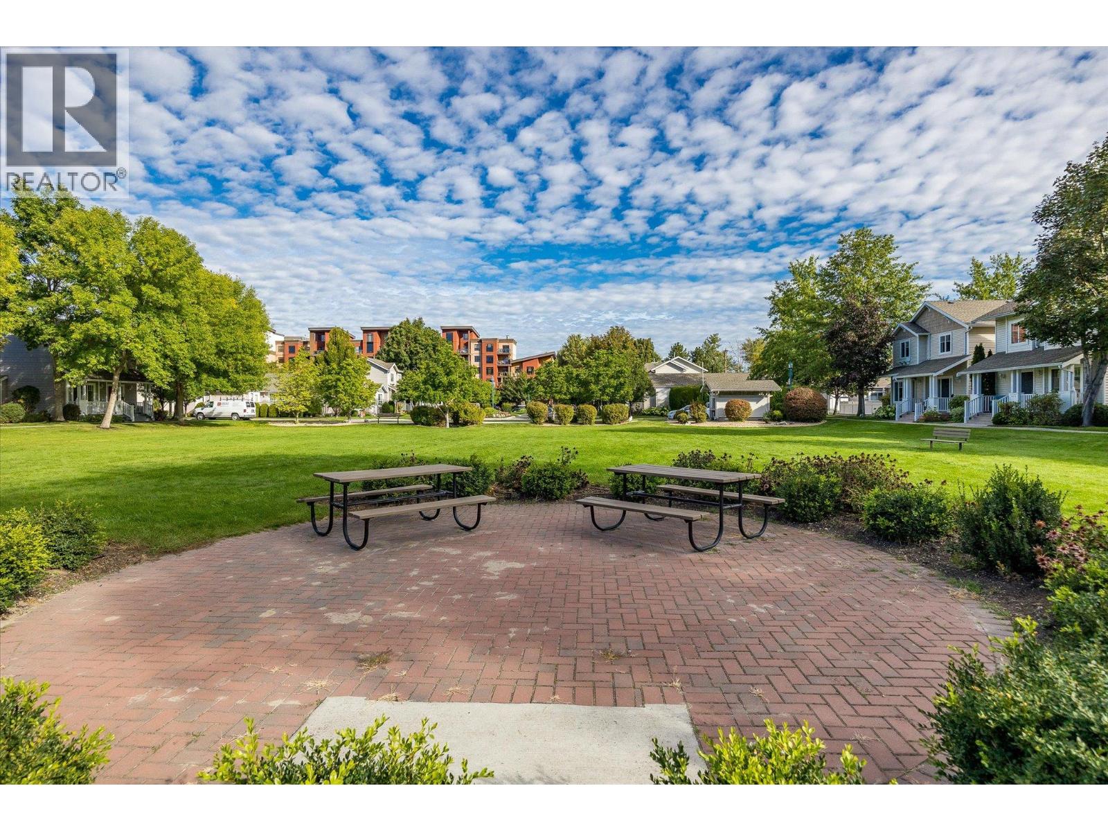 351 665 Cook Road, Kelowna