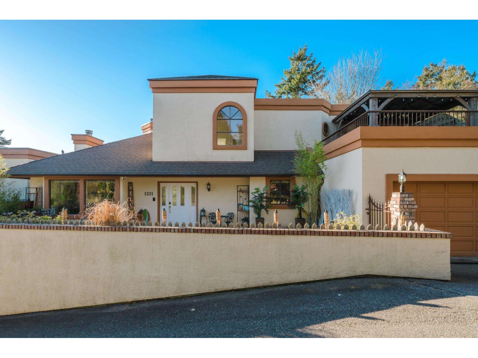 Photo 2 of 1311 133 A Street, Surrey BC