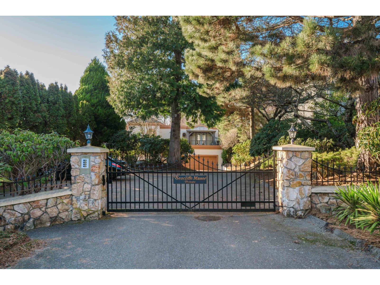 Photo 39 of 1311 133 A Street, Surrey BC