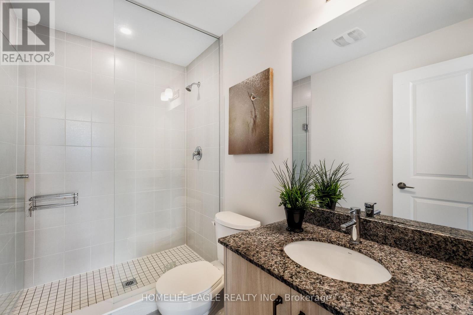 Photo 14 of 16 7 Phelps Lane, Richmond Hill ON