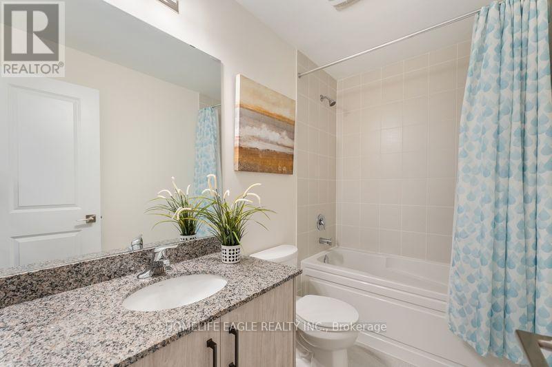 Photo 19 of 16 7 Phelps Lane, Richmond Hill ON