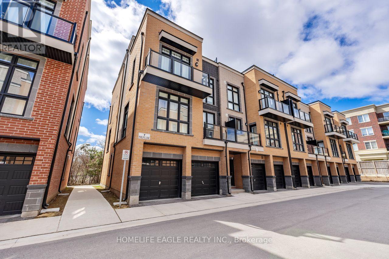 Photo 25 of 16 7 Phelps Lane, Richmond Hill ON