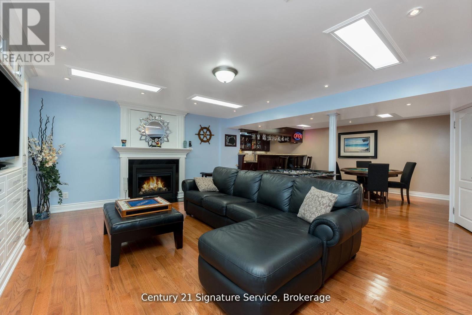 Photo 39 of 41 Faris Street, Bradford West Gwillimbury ON