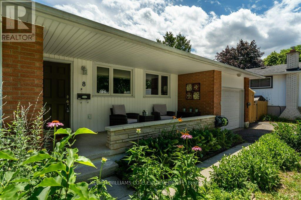 Photo 5 of 8 Ramlee Road, St Catharines ON